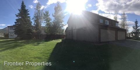 12109 Copper Mountian Dr - Photo 2 of 11