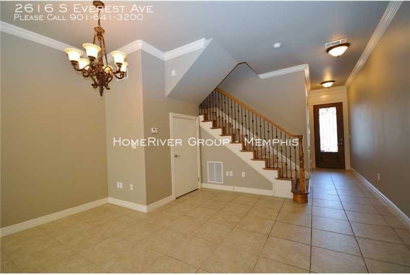 2616 S Everest Ave - Photo 2 of 22