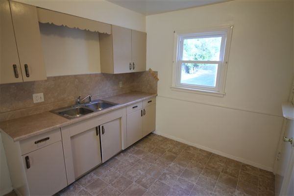 863 Aldon St SW - Photo 2 of 8