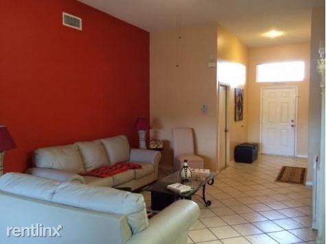 1611 Bondurant Way - Photo 2 of 10