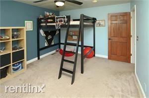 22930 Weather Vane Ct - Photo 2 of 10