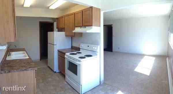 Thomasville Apartments - Photo 2 of 6