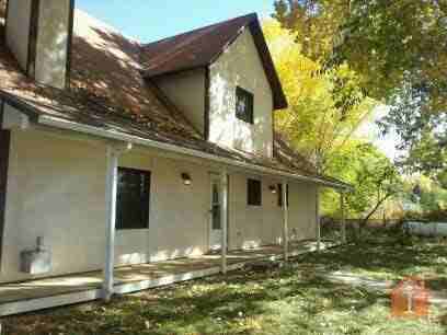 206 Willow Ln - Photo 2 of 48