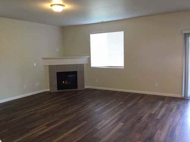 2655 Moore Avenue - Photo 3 of 20