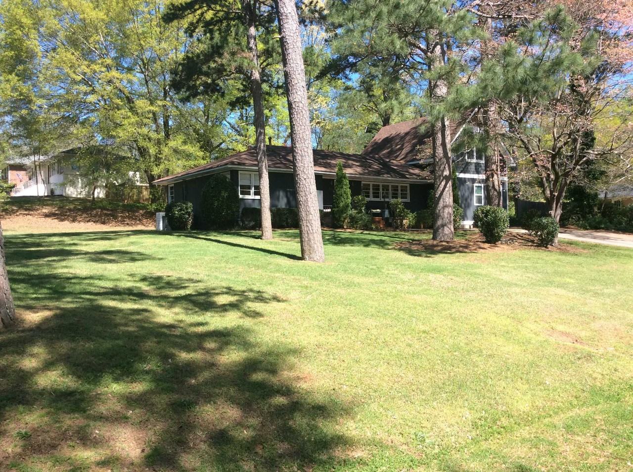 358 Peevy St - Photo 2 of 32