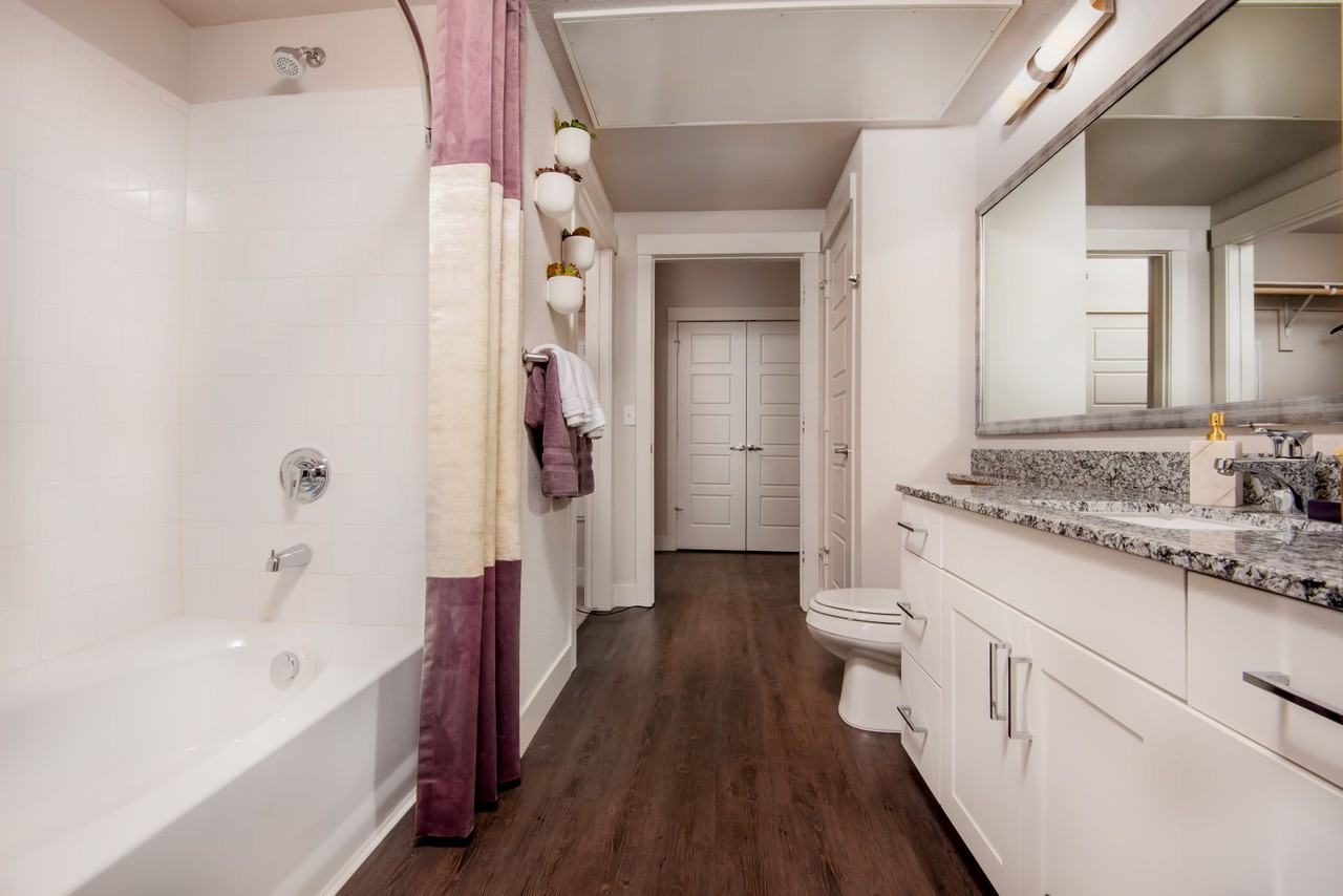 Westerly Apartments 8510 S Oak Cir, Littleton, CO 80127 Zumper