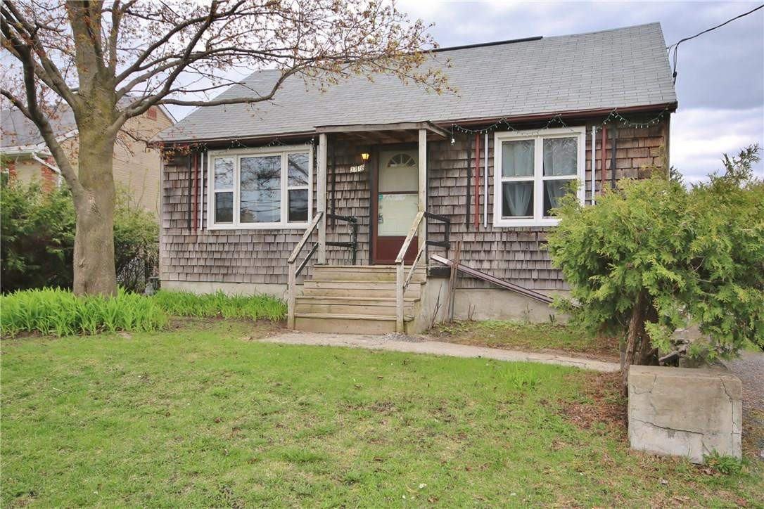 3776 Albion Road Apartments in Blossom Park, Ottawa, ON K1T 1A5 Zumper