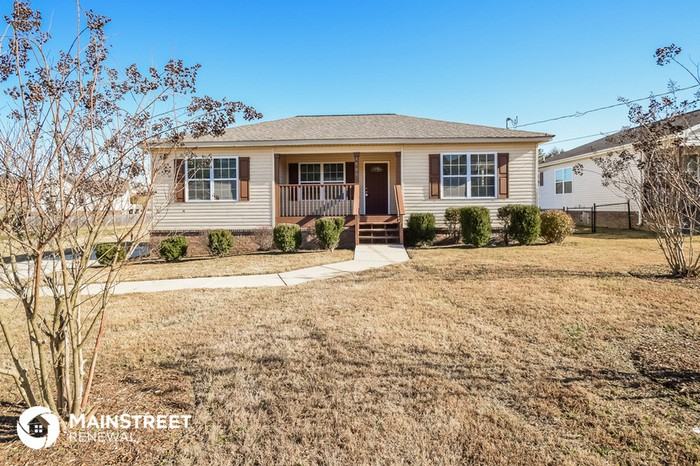 1505 Chenault Street - Photo 2 of 17