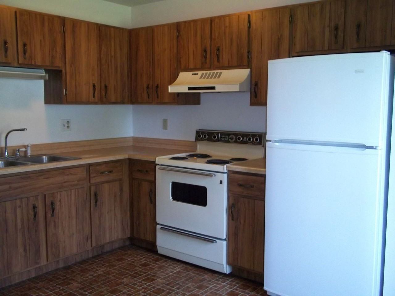 1216 E 6th Street Units 1-6 - Photo 2 of 6