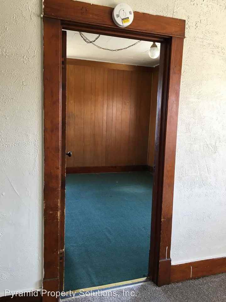 135 West Main St - Photo 2 of 12