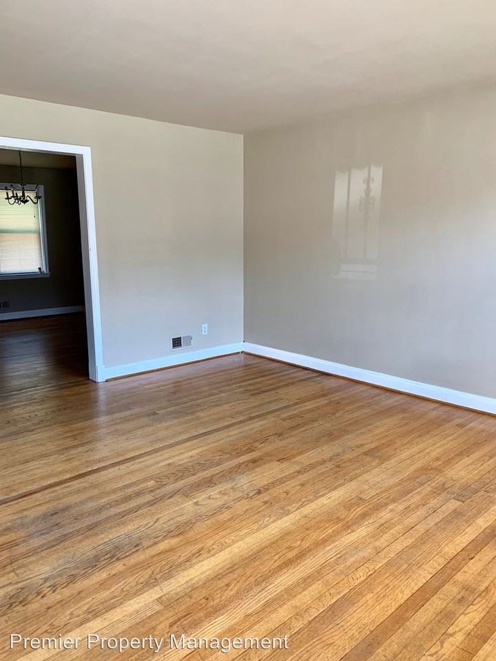 3632 Elmora Ave - Photo 3 of 15