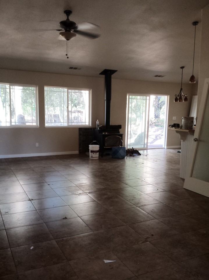 8479 Hollis St - Photo 3 of 7