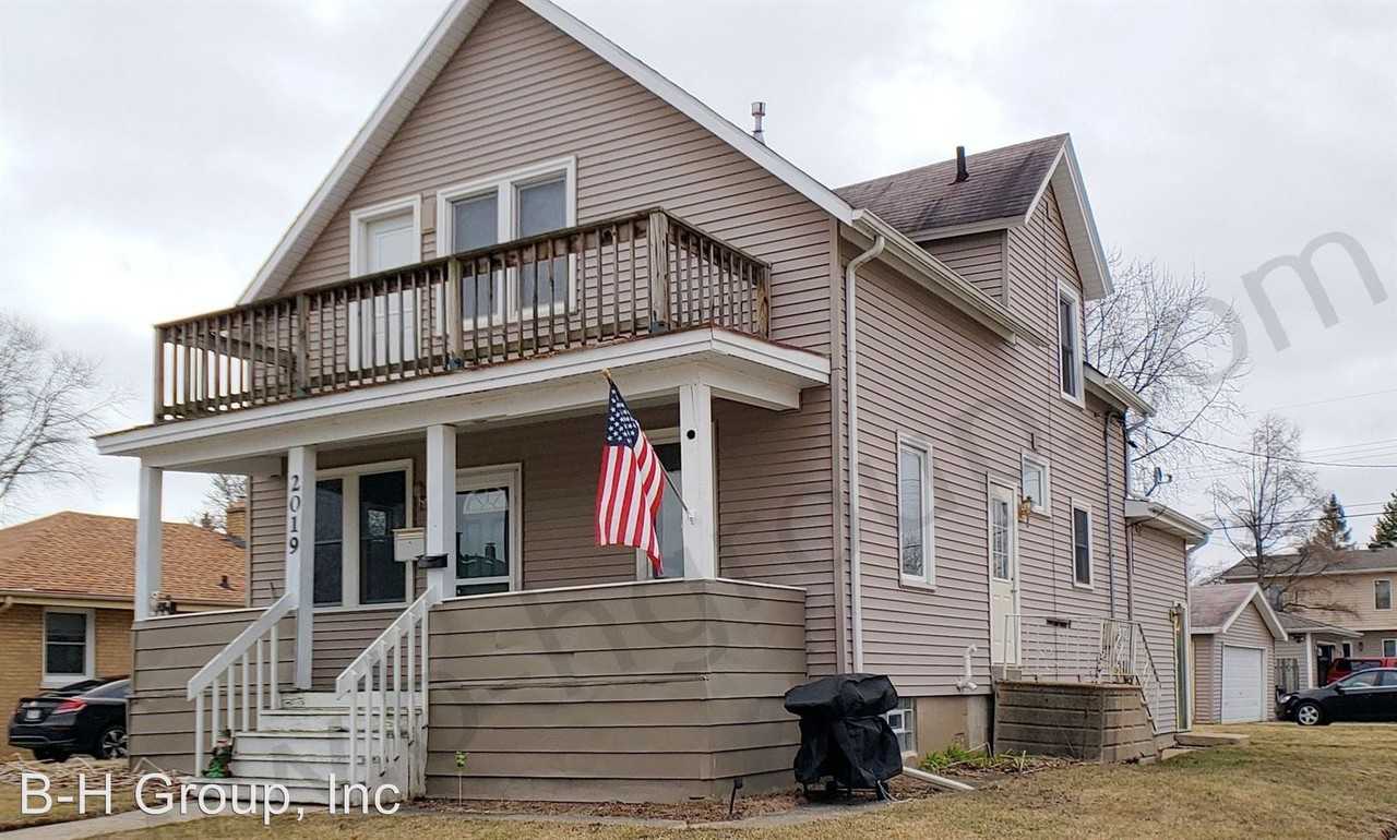 2019 29th St - Photo 2 of 12