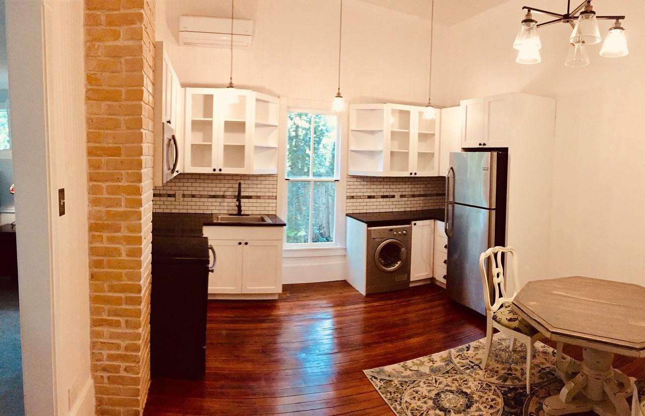 816 West Hopkins Street - Photo 3 of 8