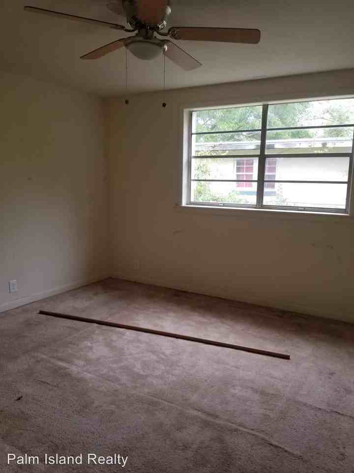 200 Tennessee Dr. - Photo 2 of 7