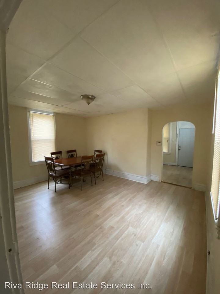 1121 Kirkpatrick Avenue - Photo 3 of 11