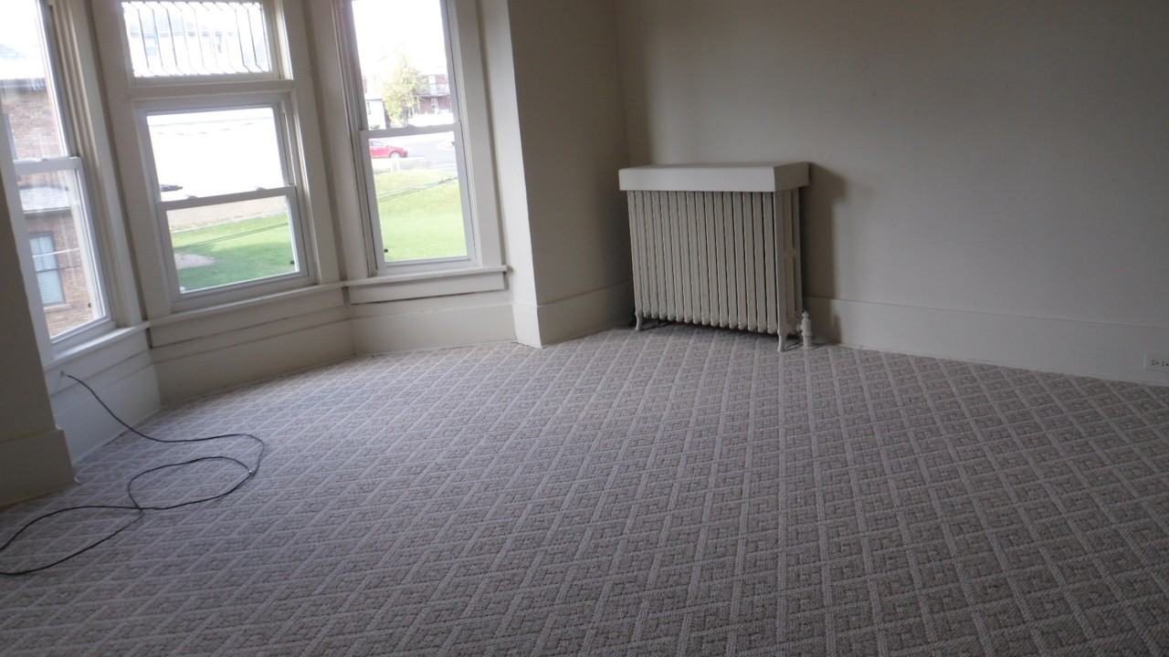 South Spring & West Brown Sts - Photo 2 of 3