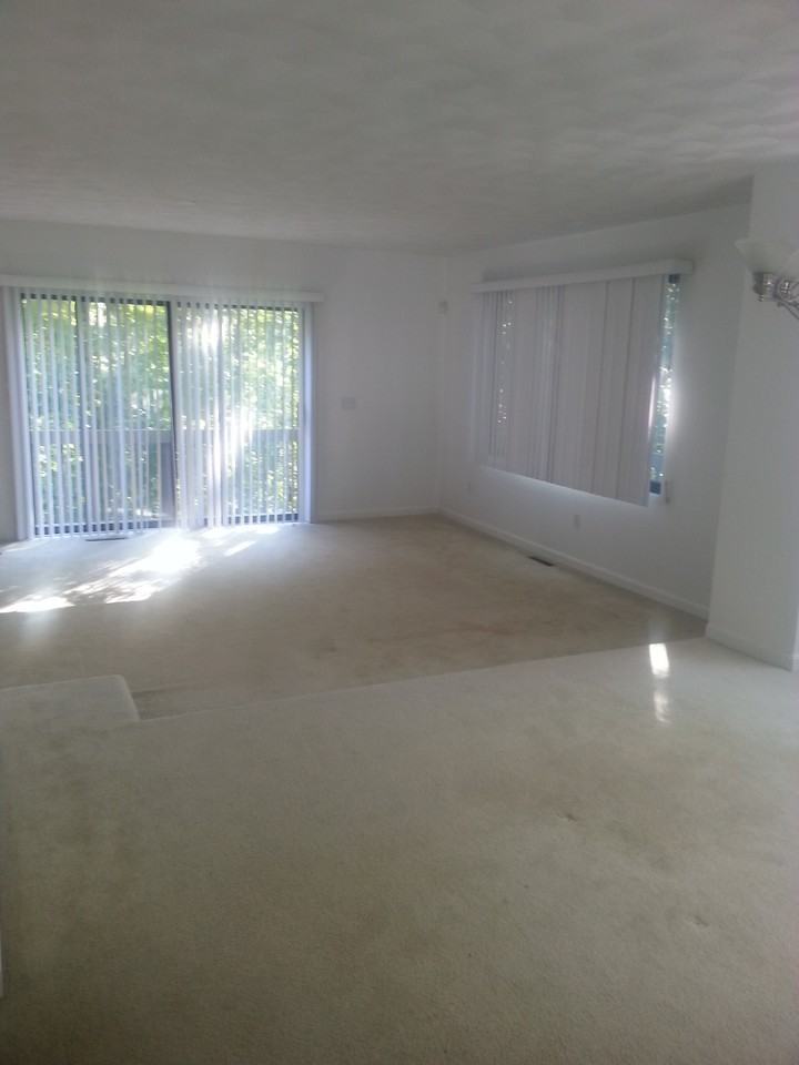 5 Wake Robin Rd. - Photo 2 of 7