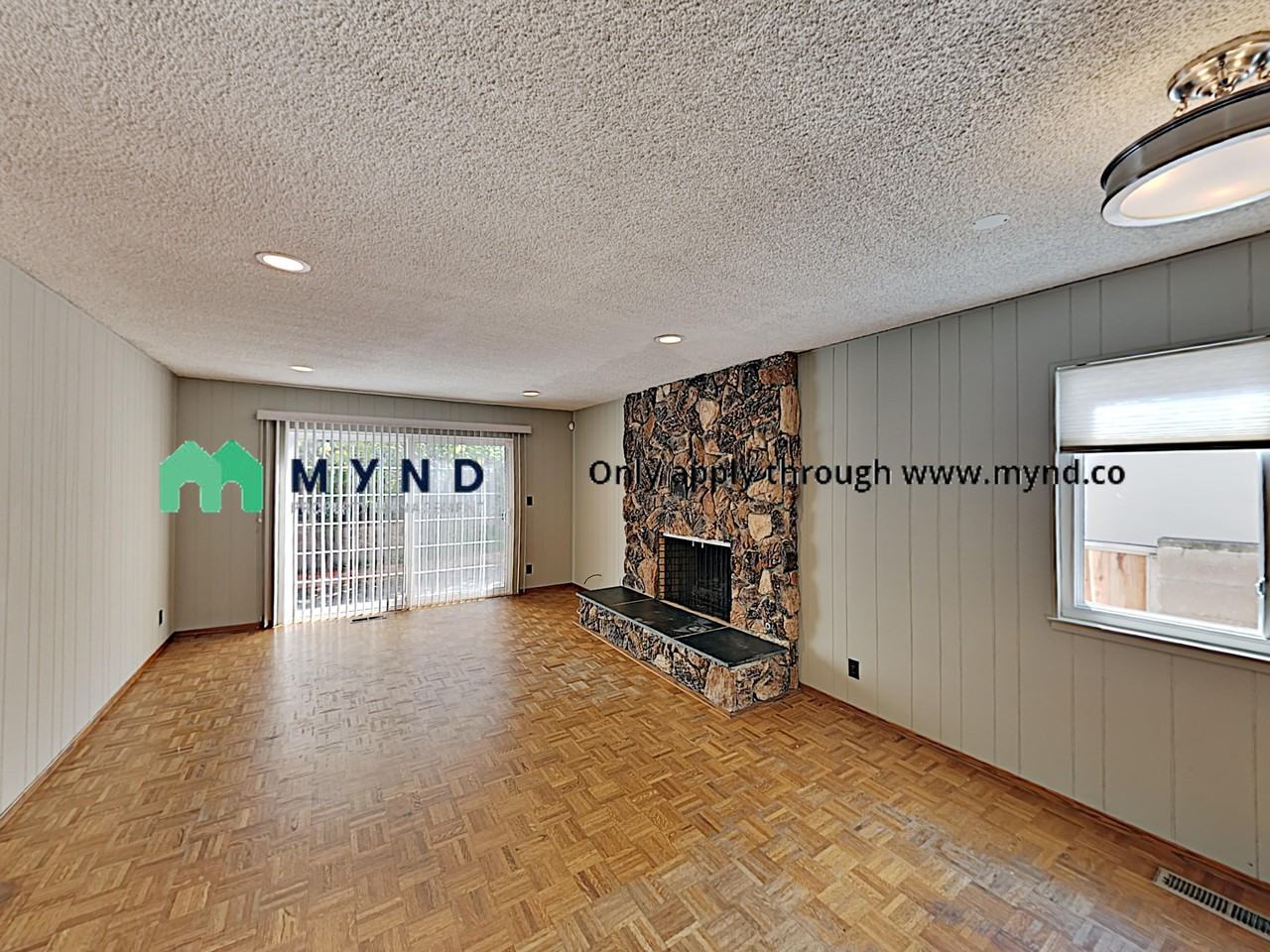 2070 Hillside Cir - Photo 2 of 12