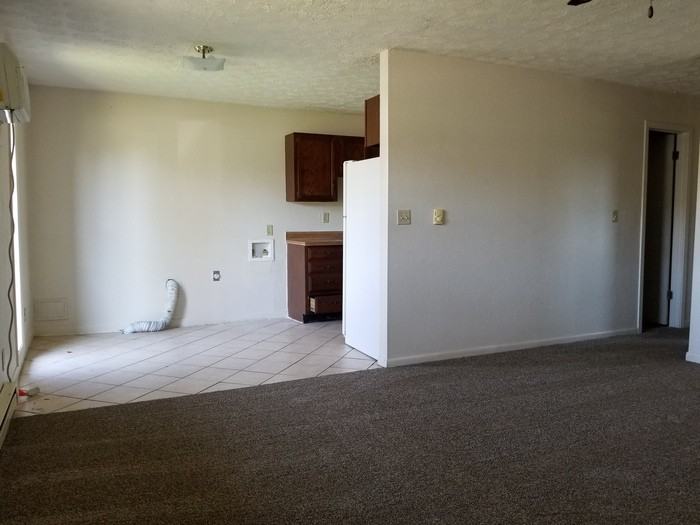 105 East Mcdonald Street - Photo 2 of 5