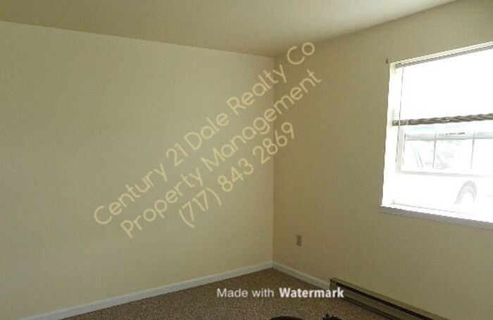 1881 Pineview Drive - Photo 3 of 17