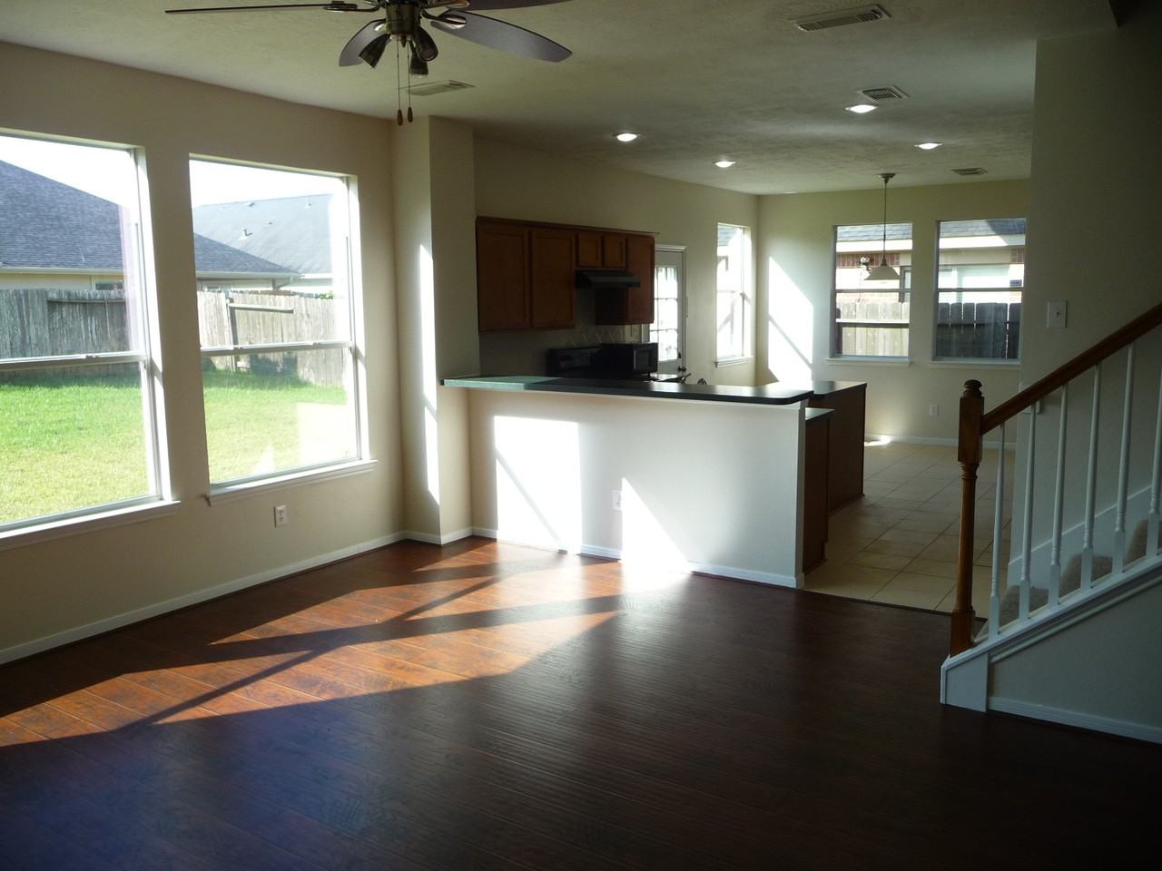 19107 Spring Meadows Ln - Photo 2 of 13