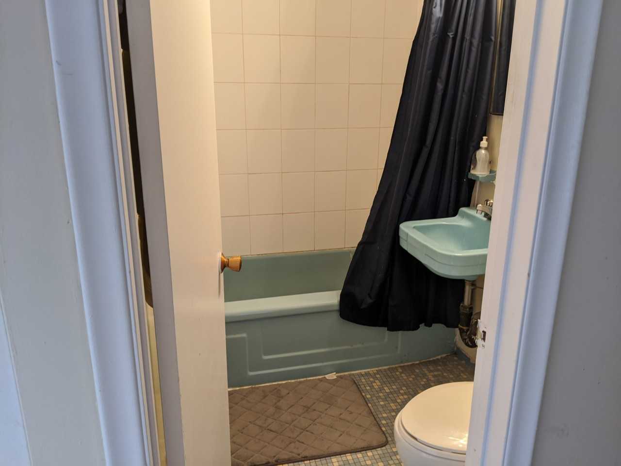 Wilbrod Street - Photo 3 of 9