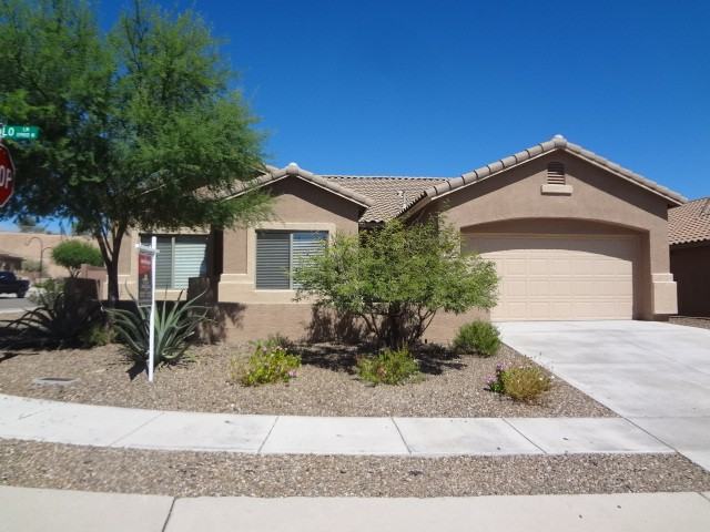 712 W Tremolo Ln - Photo 2 of 32