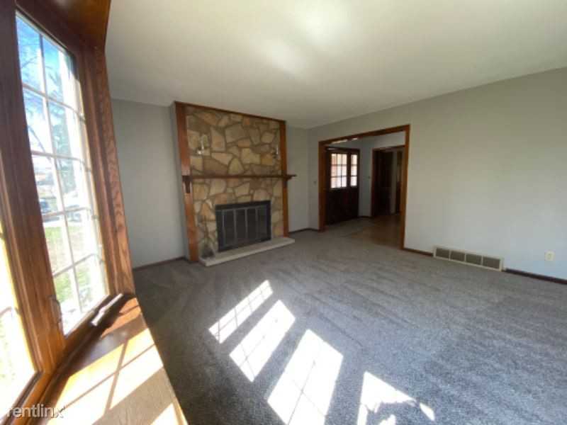 5045 Medhurst Ave - Photo 2 of 18