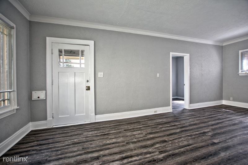 1015 Diamond Ave - Photo 2 of 18