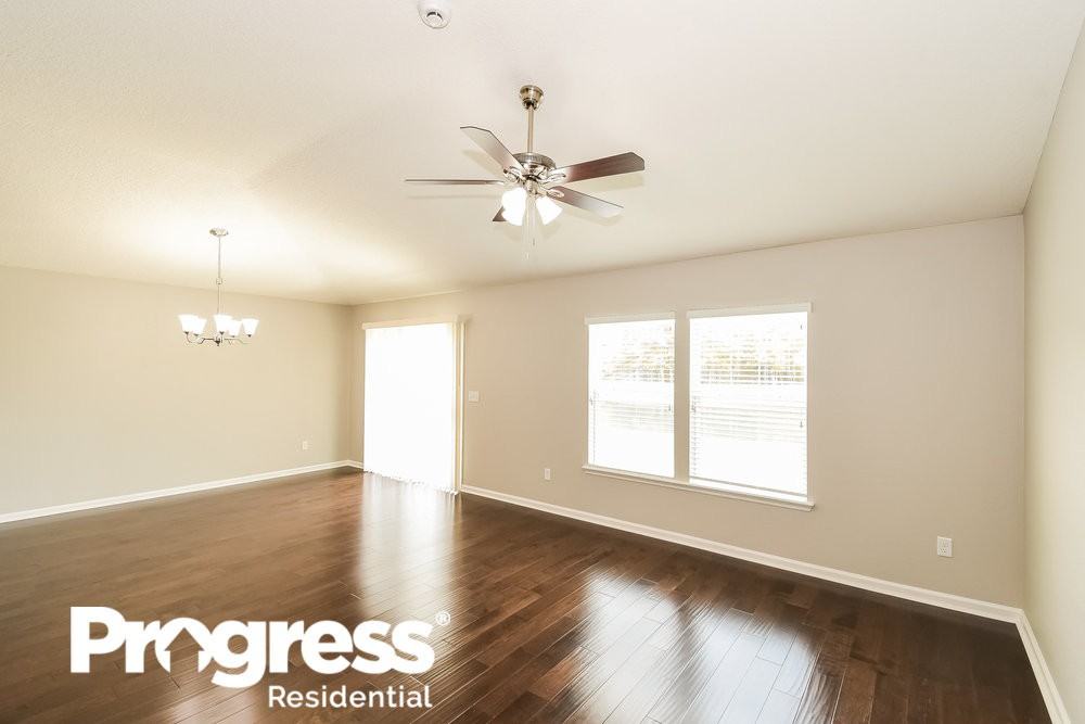 7580 Cosmo Ct - Photo 3 of 21