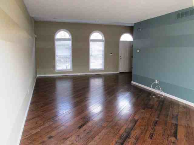 17134 Cambury Ln - Photo 2 of 20