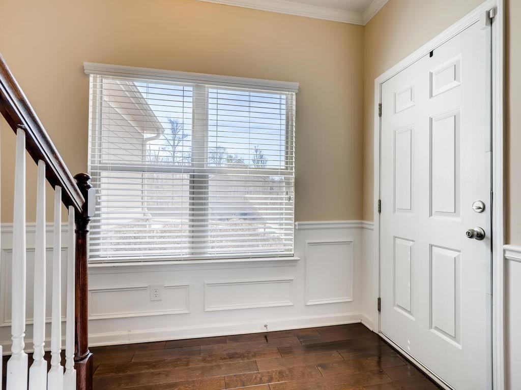 1012 Peaks Point None - Photo 2 of 10