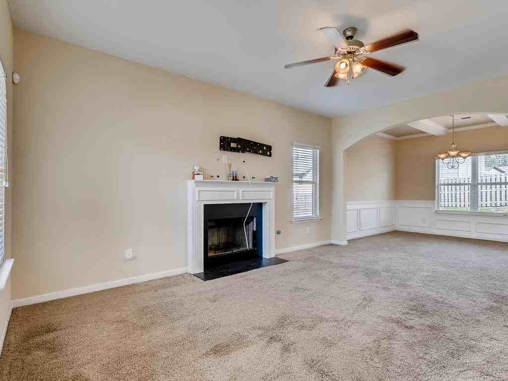 1012 Peaks Point None - Photo 3 of 10