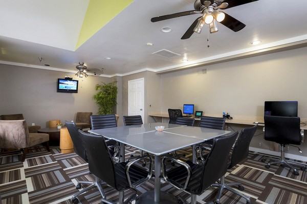 Village Club of Farmington Hills Apartments - FAR-03 - Photo 2 of 19