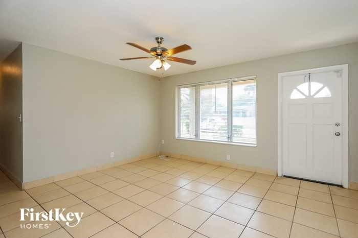 6871 Southwest 18th Street - Photo 2 of 15