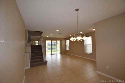 13262 Sw 45th Dr - Photo 3 of 8