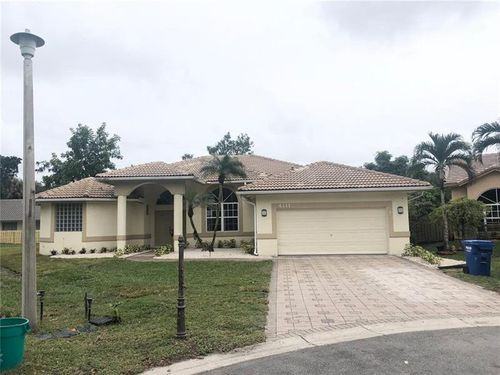 4179 Northwest 66th Terrace - Photo 2 of 8