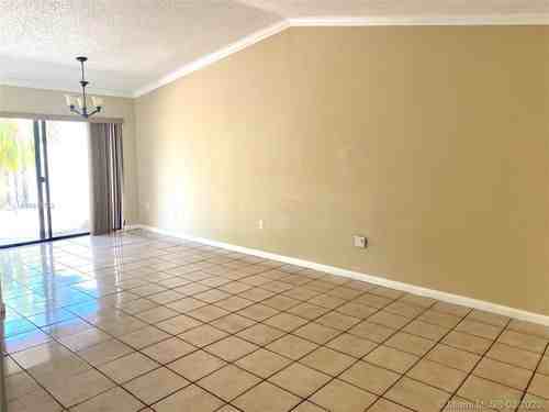 13987 Southwest 50th Terrace - Photo 2 of 8