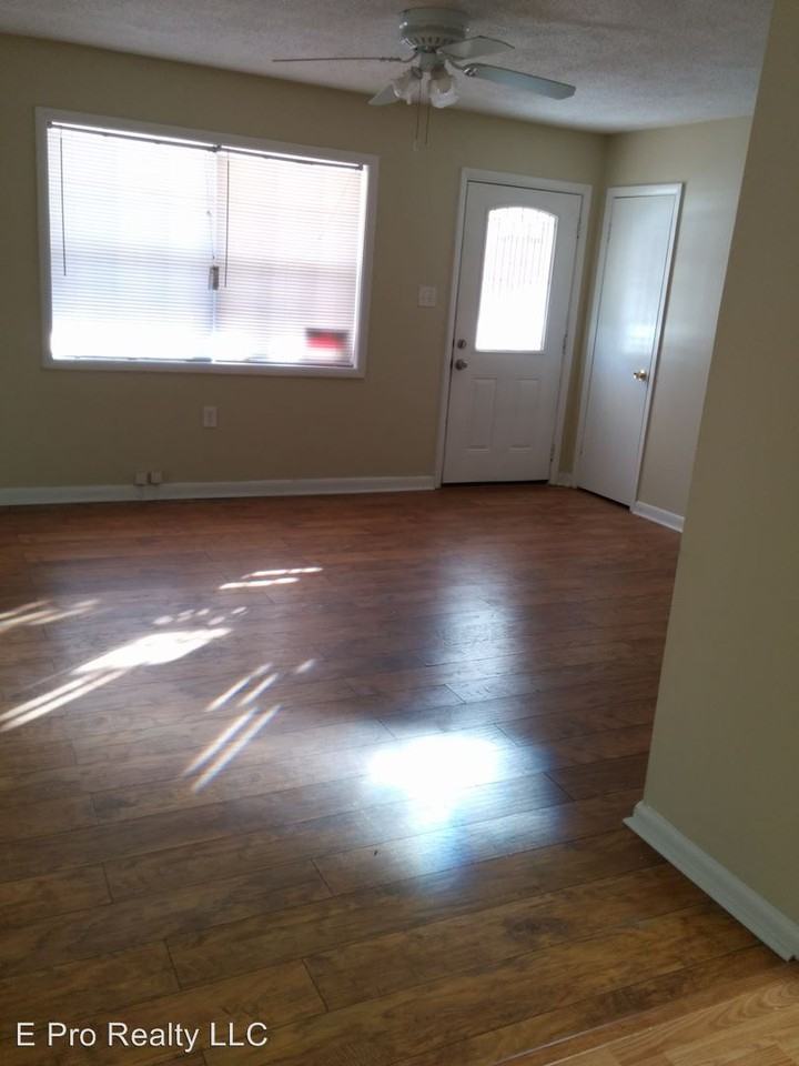 4595 Saint Andrews Dr Sw - Photo 3 of 15