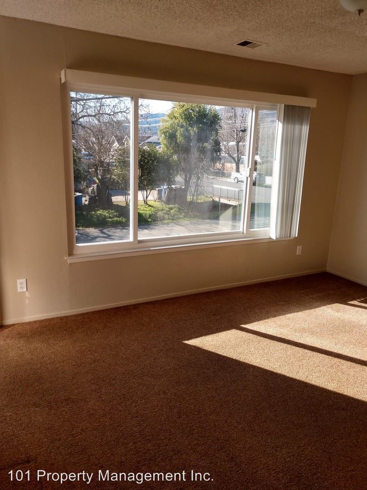 304 Cooper Ln - Photo 2 of 16
