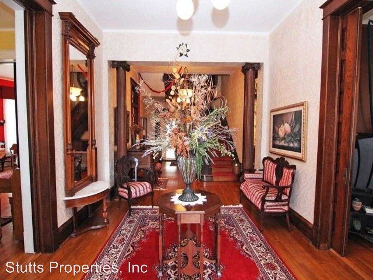 200 Easterwood St - Photo 3 of 40