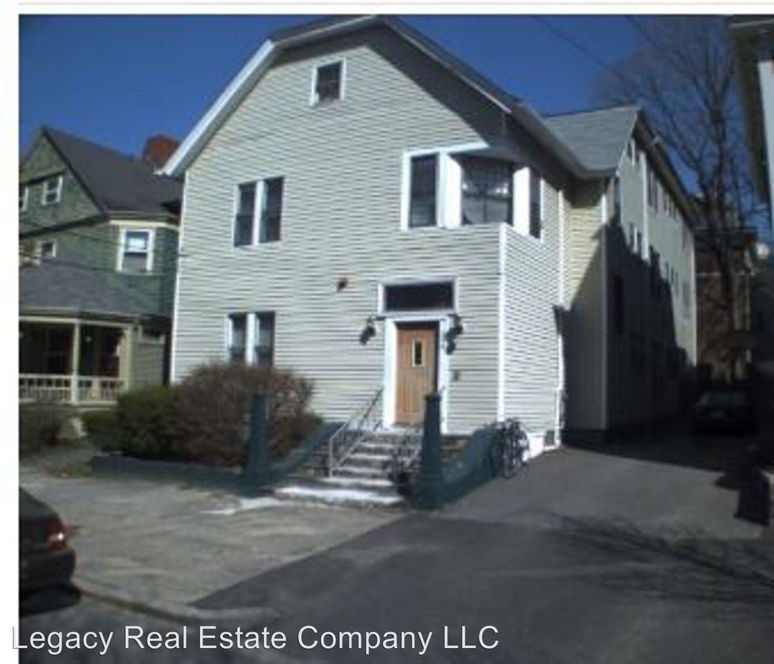 244 Bowen - Photo 2 of 5