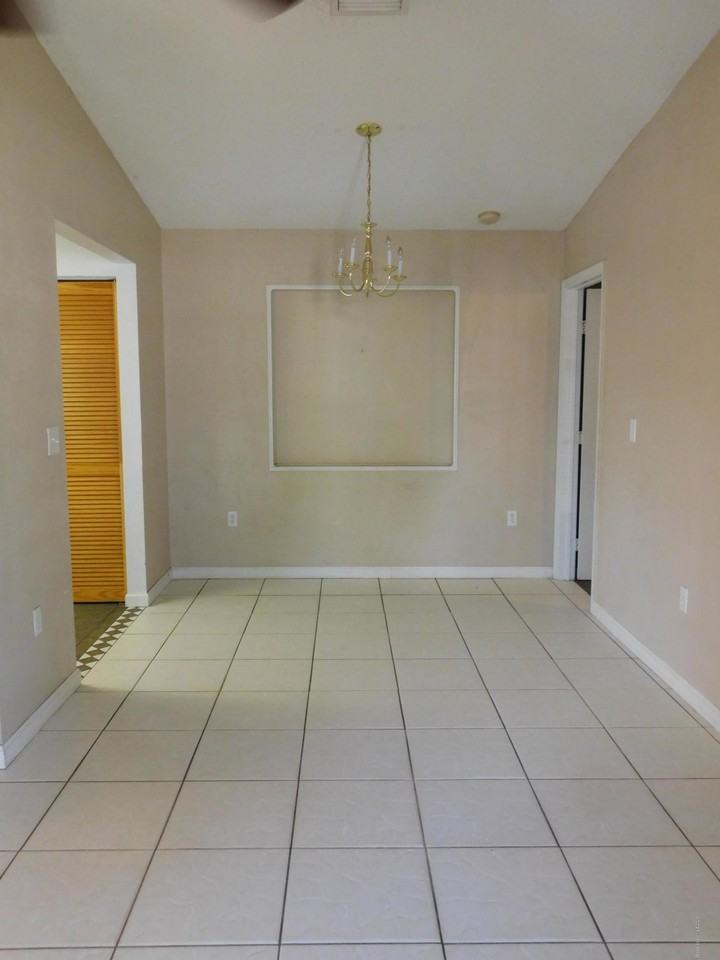6054 Cardiff Avenue - Photo 3 of 14