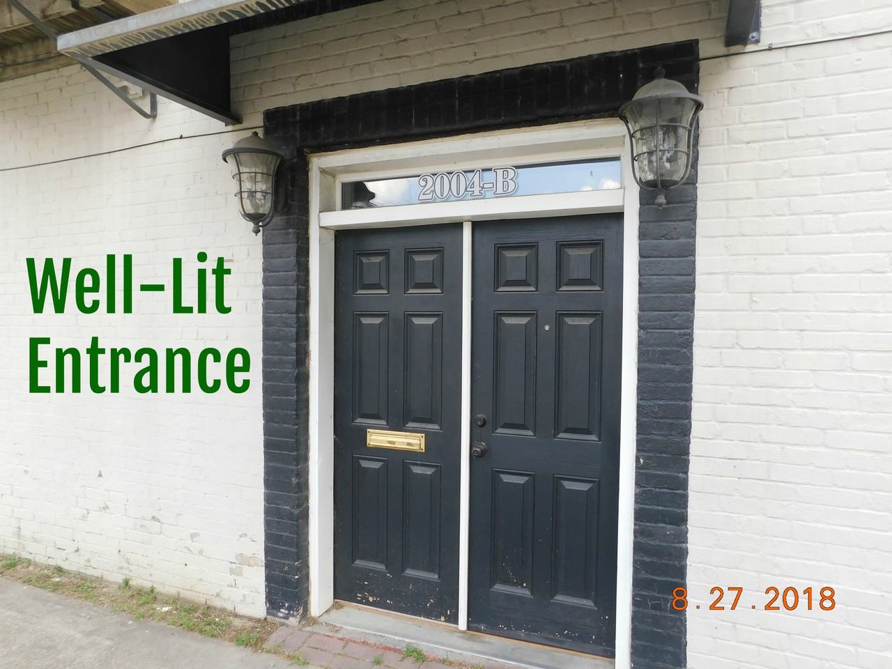 2004 State Street #B - Photo 2 of 12