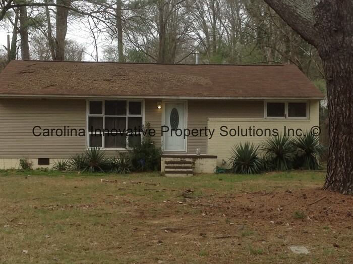 1701 Masonic Dr - Photo 2 of 20