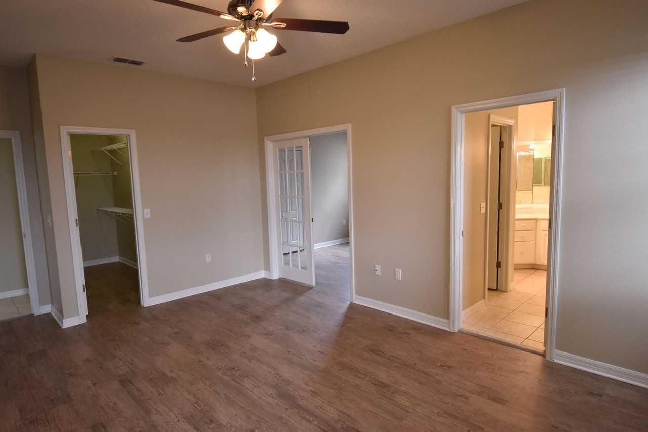 115 Brassington Dr - Photo 3 of 15