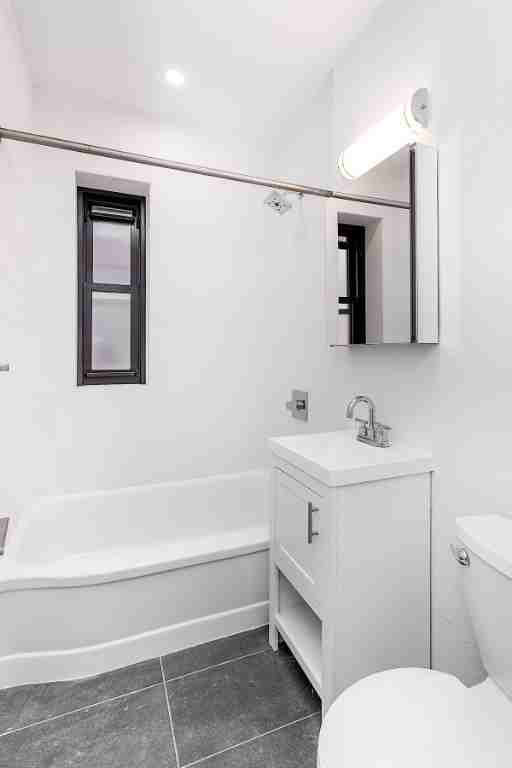 10 W 65th St #4M - Photo 6 of 9