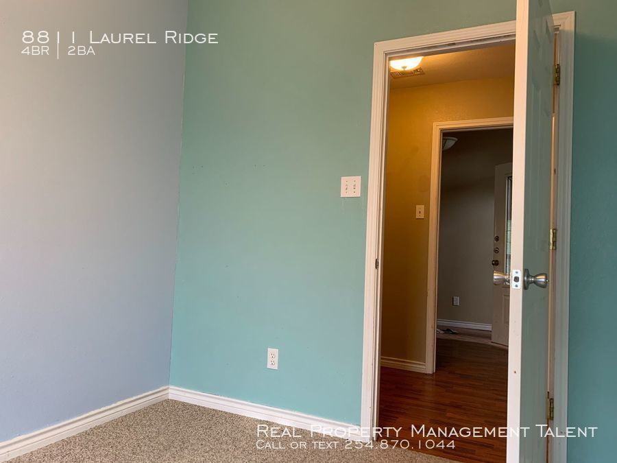 8811 Laurel Rdg - Photo 2 of 10