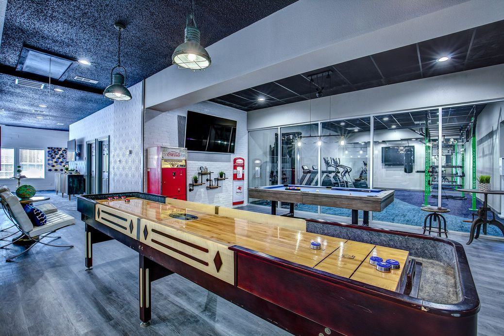 18777 Midway Road - Photo 3 of 10